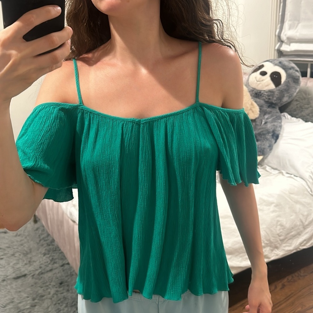 Mimi Chica Green Cold Shoulder Blouse